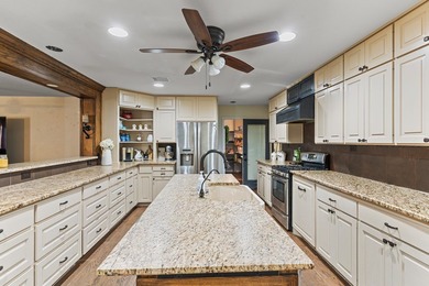 LOOKING FOR SPACE! WELL HERE'S UNIQUE 6 BED/5 BATH HOME. 4