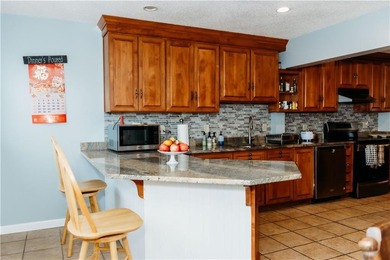 Well maintained home in a very desirable location. Main level - photo 13