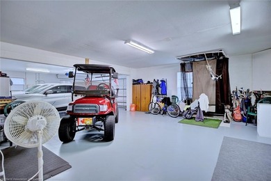 Beautiful home located in the Prestigious Manor Hill golf - photo 34