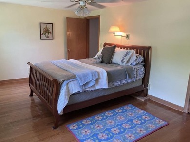Spacious 4BR/3BA home in Quake Heights with 2,520 sq. ft. in - photo 17