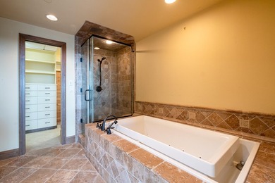NEW PRICE$$$ Unique, French Country, Beautiful High Rise Condo - photo 18