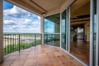 NEW PRICE$$$ Unique, French Country, Beautiful High Rise Condo - photo 27