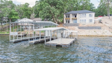 Lake of the Ozarks Home For Sale in Sunrise Beach Missouri