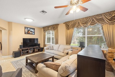 Beautiful 3 bedroom 3 bathroom 3 Car Garage home which is Easily - photo 10