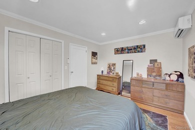 Welcome to this beautifully maintained home nestled in the heart - photo 19