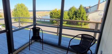 Deeded Beach and Dock Rights. Exceptional opportunity in one of - photo 22