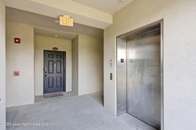 This BEAUTIFUL condo UNIT 4403 is one of the SPACIOUS 2005 sqft - photo 29