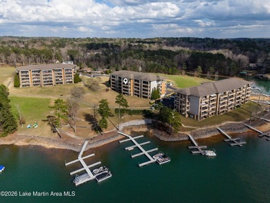This BEAUTIFUL condo UNIT 4403 is one of the SPACIOUS 2005 sqft - photo 36