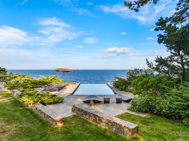 Welcome to Sea Haven, a breathtaking oceanfront estate where - photo 7