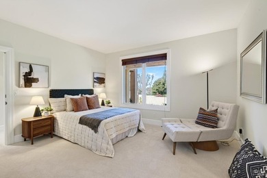 Welcome to an exceptional Napa Valley retreat, ideally situated - photo 50
