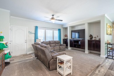 Two homes on 10 acres! It's not often that a property offers - photo 5