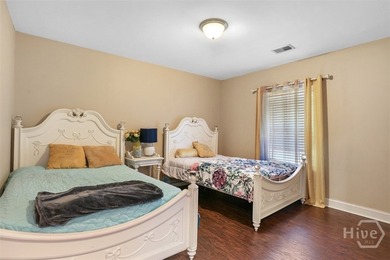 Welcome to refined living in The Enclave, a gated community - photo 20