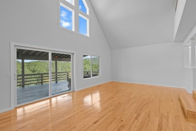 RECENTLY UPDATED WELL! This spacious home offers a comfortable - photo 6