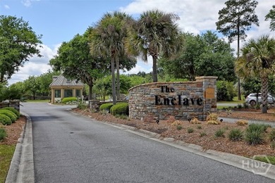 Welcome to refined living in The Enclave, a gated community - photo 38