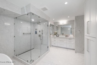 Lake front property with completely reimagined home, finished in - photo 17