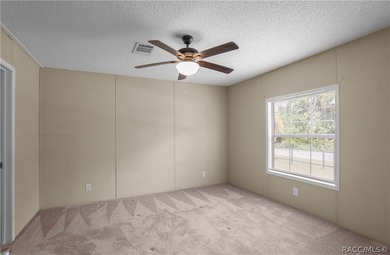 AFFORDABLE, UPDATED & MOVE-IN READY! Looking for space - photo 17
