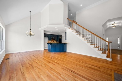 Beautiful, spacious home offering comfort, flexibility and - photo 20