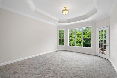Beautiful, spacious home offering comfort, flexibility and - photo 24