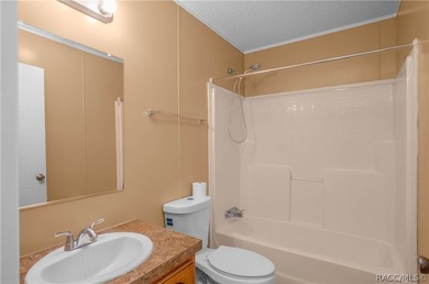 AFFORDABLE, UPDATED & MOVE-IN READY! Looking for space - photo 24