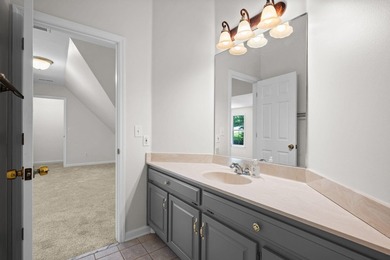 Beautiful, spacious home offering comfort, flexibility and - photo 31