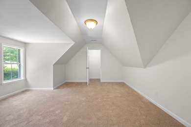 Beautiful, spacious home offering comfort, flexibility and - photo 33