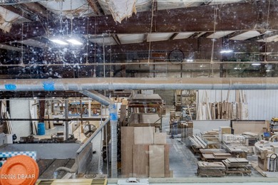 This offering consists of two adjacent warehouse buildings, each - photo 34