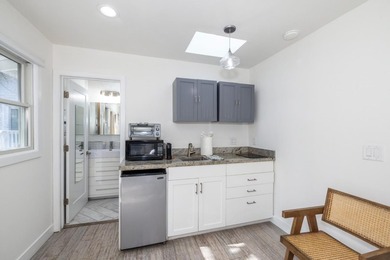 We are very pleased to present a truly unique residential - photo 39