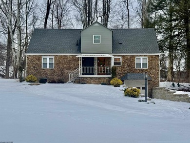 Monongahela River  Home For Sale in Fairmont West Virginia