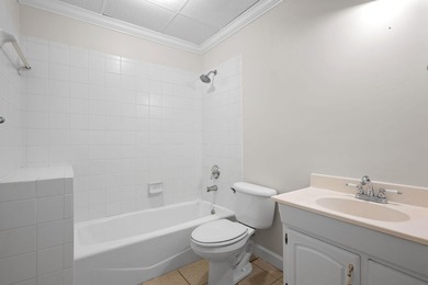 Beautiful, spacious home offering comfort, flexibility and - photo 49
