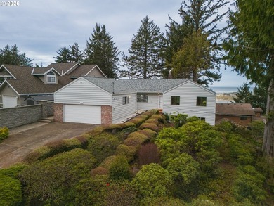 Breathtaking panoramic views of the Pacific Ocean, Alsea Bay - photo 1