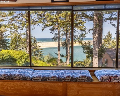 Breathtaking panoramic views of the Pacific Ocean, Alsea Bay - photo 4