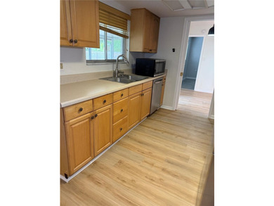 Freshly updated! Welcome to 3024 Blown Feather Lane, Mulberry - photo 5