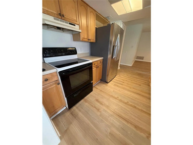 Freshly updated! Welcome to 3024 Blown Feather Lane, Mulberry - photo 6