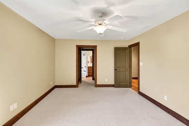 *MOVE-IN READY! Experience lake living at its BEST on Barren - photo 7