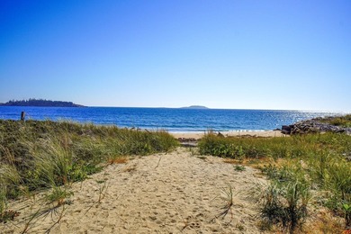 Beach Life Starts Here at 832 Popham Road. 'Welcome to 832 - photo 14