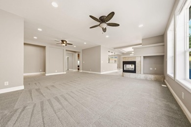 Gorgeous custom farmhouse situated on 5 acres, offering 3 - photo 9