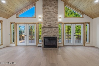 BETTER THAN NEW-COMPLETELY RENOVATED IN 2026. Brand new - photo 4