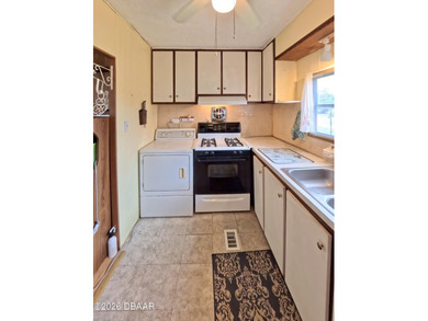 OWN YOUR OWN LAND; Unique opportunity with flexible space and - photo 11