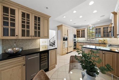 Positioned along Tampa's iconic Bayshore Boulevard, this