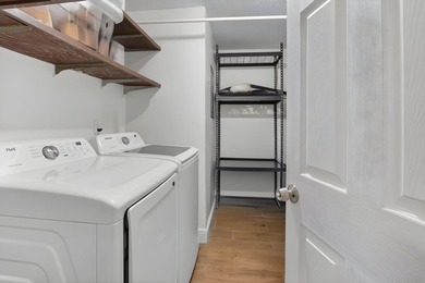 Welcome home to this beautifully updated 3 bedroom 2 bathroom - photo 21