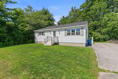 This beautifully renovated single-family home is move-in ready - photo 1