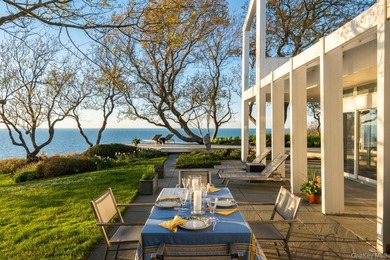 SOUND FRONT RETREAT - Designed in 1986 by architect Sanford - photo 5