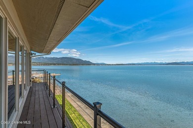 Unparalleled private 123+- feet of level frontage on the Pend - photo 8