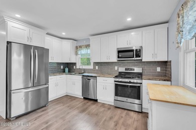 Welcome to this move-in ready waterfront retreat in the - photo 12