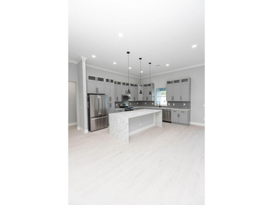 Step inside and fall in love! This brand-new corner lot home - photo 12