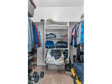 **BACK ON THE MARKET - BUYER'S FINANCING FAILED - HUGE PRICE - photo 13