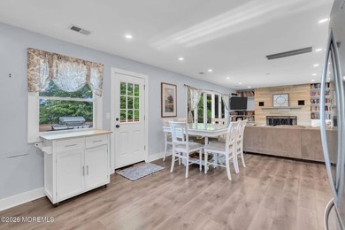 Welcome to this move-in ready waterfront retreat in the - photo 14