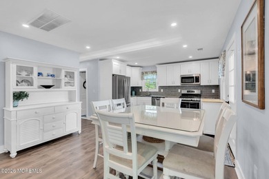 Welcome to this move-in ready waterfront retreat in the - photo 16