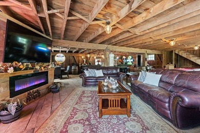 Modern farmhouse meets luxury retreat at this like-new - photo 17