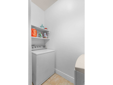 **BACK ON THE MARKET - BUYER'S FINANCING FAILED - HUGE PRICE - photo 18